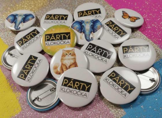 Placky odznaky zrcátka