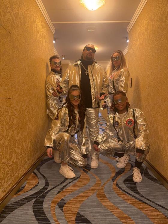 90’s SHOW – Největší hity devadesátek naživo!